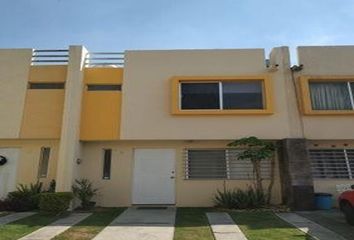 Casa en fraccionamiento en  Privada Condominio San Carlos, Santa Ana Tepetitlán, Zapopan, Jalisco, 45230, Mex
