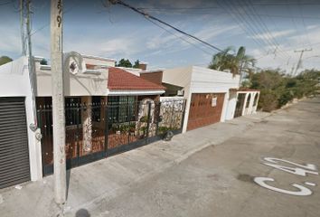 Casa en  Calle 42a 493-521, Fraccionamiento Los Pinos, Mérida, Yucatán, 97138, Mex
