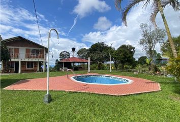 Villa-Quinta en  La India, Filandia