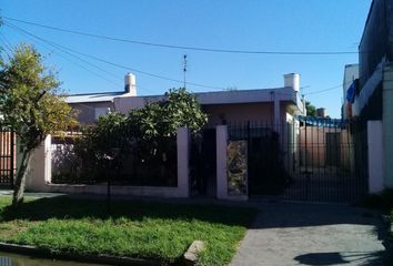 Casa en  Jose Leon Suarez, Partido De General San Martín