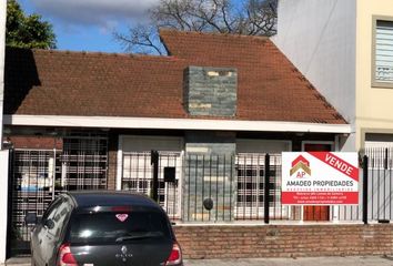 Casa en  Adrogué, Partido De Almirante Brown