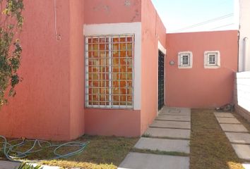 Casa en fraccionamiento en  Avenida Ferrocarril, Huapalcalco, Tulancingo De Bravo, Hidalgo, 43629, Mex
