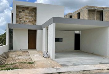 Casa en  Pueblo Conkal, Conkal