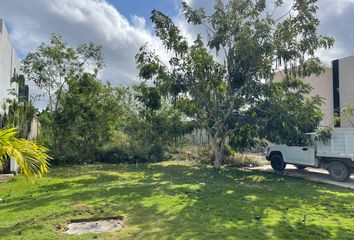 Lote de Terreno en  Pueblo Temozon Norte, Mérida, Yucatán