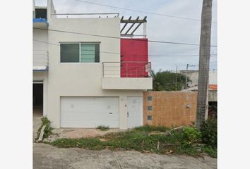 Casa en  Avenida Ricardo Flores Magón, Veracruz Centro, Veracruz, Veracruz De Ignacio De La Llave, 91700, Mex