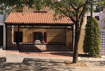 Casa en fraccionamiento en  Calle Cordillera Del Marqués 505-517, Lomas 4ta Sección, San Luis Potosí, 78210, Mex