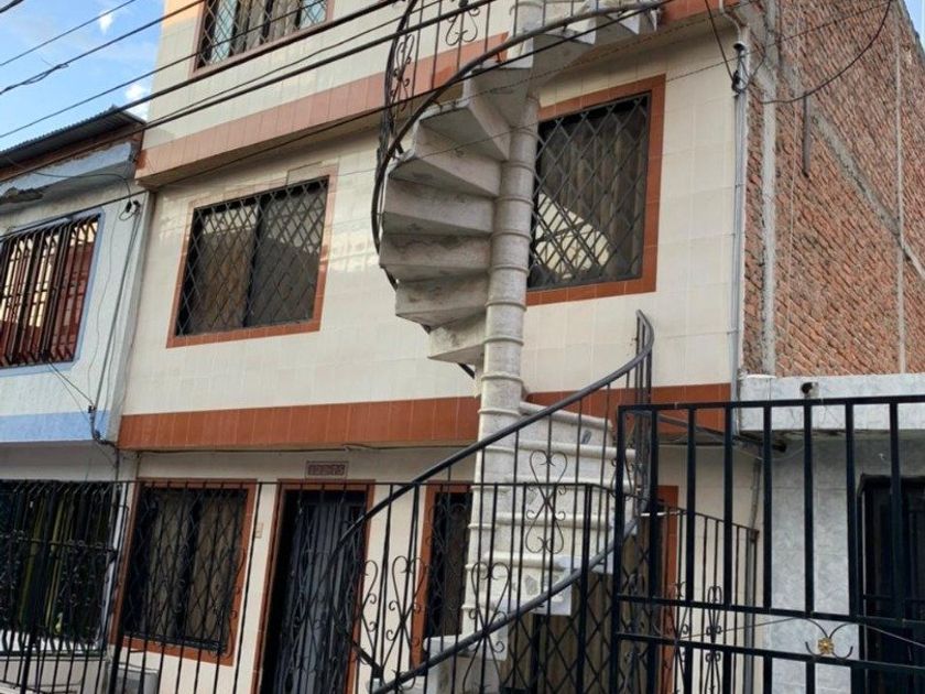 Casa en venta Cra. 5 #124, Cali, Valle Del Cauca, Colombia
