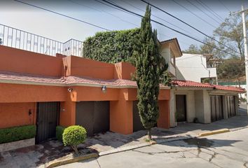 7 casas en remate bancario en venta en Lomas de Tecamachalco, Naucalpan de  Juárez 