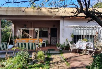 Casa en  Veinte De Junio, La Matanza