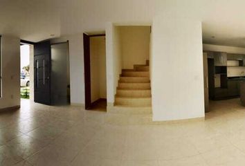 Casa en fraccionamiento en  Calle Fuerte Del Campanario 210, Fracc Campo Fuerte Residencial, León, Guanajuato, 37295, Mex