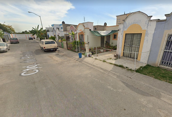 Casa en fraccionamiento en  Calle Revolución 45-52, San José Del Valle, Tlajomulco De Zúñiga, Jalisco, 45654, Mex