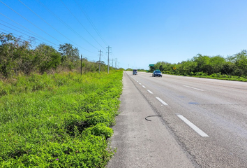 Lote de Terreno en  Calle 24a, Muxupip, Yucatán, 97457, Mex