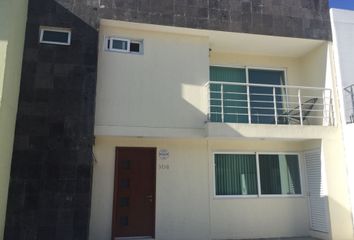 Casa en fraccionamiento en  Calle Santa Ana 201-221, San Jorge, León, Guanajuato, 37289, Mex