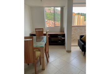 Apartment for rent in Comuna 7, Medellín
