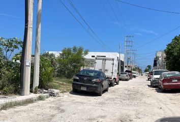Lote de Terreno en  Yucalpeten, Yucatán