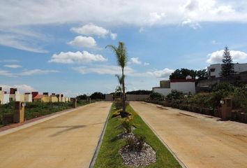 Lote de Terreno en  Lomas De Ahuatlan, Cuernavaca, Morelos