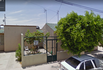 Casa en  Calle Sisal 459, Valle Oriente, Torreón, Coahuila De Zaragoza, 27277, Mex