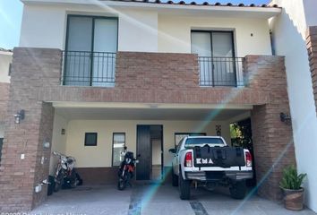 Casa en  Circuito Balcones, Fraccionamiento El Faro, Querétaro, 76230, Mex