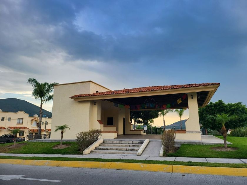 renta Casa en San Agustin, Tlajomulco de Zúñiga, Tlajomulco de Zúñiga  (EB-LM2123r)