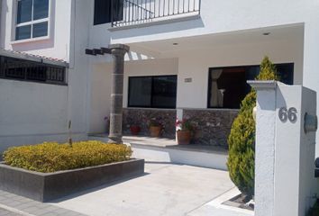 Casa en fraccionamiento en  Calle Psiquiatras 228, El Marqués, Querétaro, 76047, Mex
