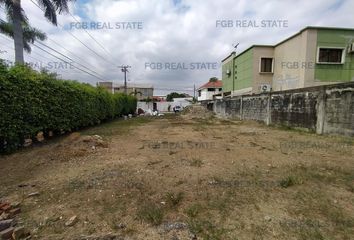 Terreno Comercial en  Guayaquil, Guayas