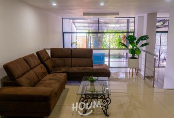 Casa en Poblado, Medellín