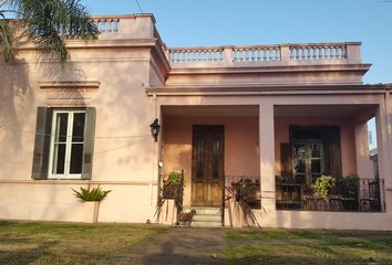 Casa en  Adrogué, Partido De Almirante Brown