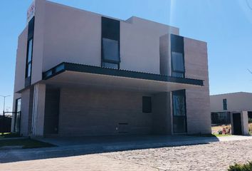 Casa en fraccionamiento en  Avenida Hacienda El Campanario, Lomas Del Campanario Ii, Querétaro, 76146, Mex