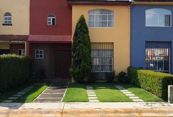 Casa en condominio en  La Galia, Fraccionamiento Hacienda La Galia, Toluca, México, 50245, Mex