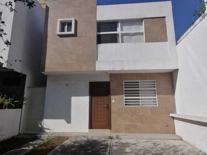 renta Casa en Las Lomas Sector Bosques, García, Nuevo León (MX23-OE4417)-  