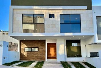 Casa en condominio en  Jade Sur, Circuito Cartagena, Zibatá, Querétaro, México