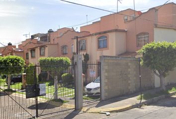 Casa en fraccionamiento en  Calle Arce, Fracc Unidad San Buenaventura, Ixtapaluca, México, 56530, Mex