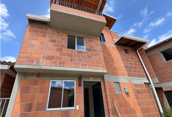 House for rent in Bello, Bello