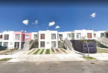 4 habitacionales en remate bancario en venta en Valle de los Molinos,  Zapopan 