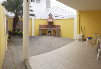 Casa en  Santa Elena