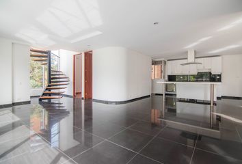 Apartamento en  Poblado, Medellín