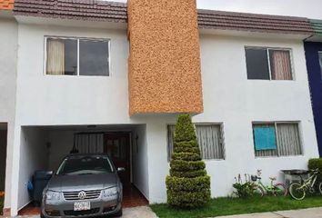 Casa en condominio en  5ta Privada De Ceborúco, Azteca, Toluca, México, 50180, Mex