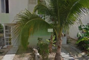 Casa en  Privada Islas Cook 210, Fraccionamiento Misión Villamar Ii, Solidaridad, Quintana Roo, 77725, Mex