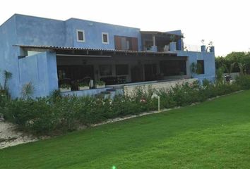 Casa en  Yucatán Country Club, Mérida, Yucatán, Mex