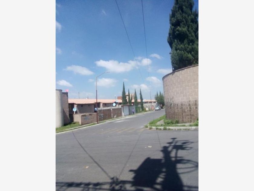 venta Casa en San Miguel, San Vicente Chicoloapan de Juárez, Chicoloapan  (MX19-GN5964)