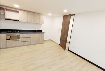 Apartamento en  Santa Barbara Norte, Bogotá