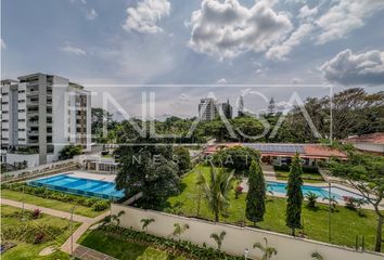 Apartamento en Ciudad Jardín, Cali