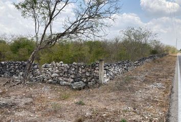 Lote de Terreno en  Calle 28, Komchén, Mérida, Yucatán, 97302, Mex