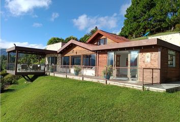 Casa en  El Peñol, Antioquia