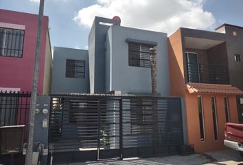 5 casas en venta en Triana, Apodaca 