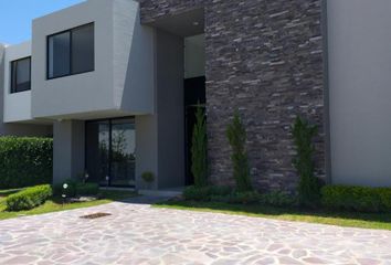 Casa en fraccionamiento en  Country Club Gran Jardín, León