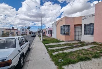 Casa en  Calle Santa Jeanne Delanoue, Fraccionamiento Villa Los Milagros, Tizayuca, Hidalgo, 43810, Mex