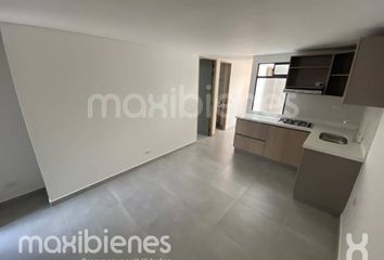 Apartment for rent in Manrique Central 1, Medellín