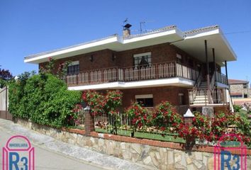 Chalet en  Villanueva Del Carnero, León Provincia