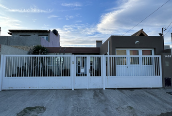Casa en  Puerto Madryn, Chubut